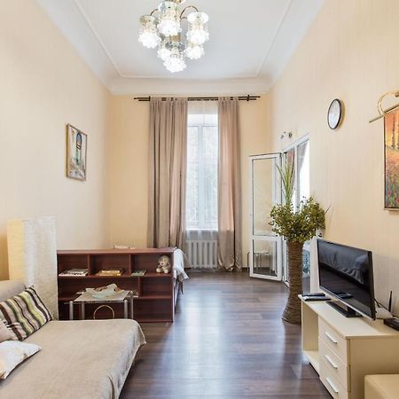 Apartments Opposite Shevchenko Park Odessa Zewnętrze zdjęcie