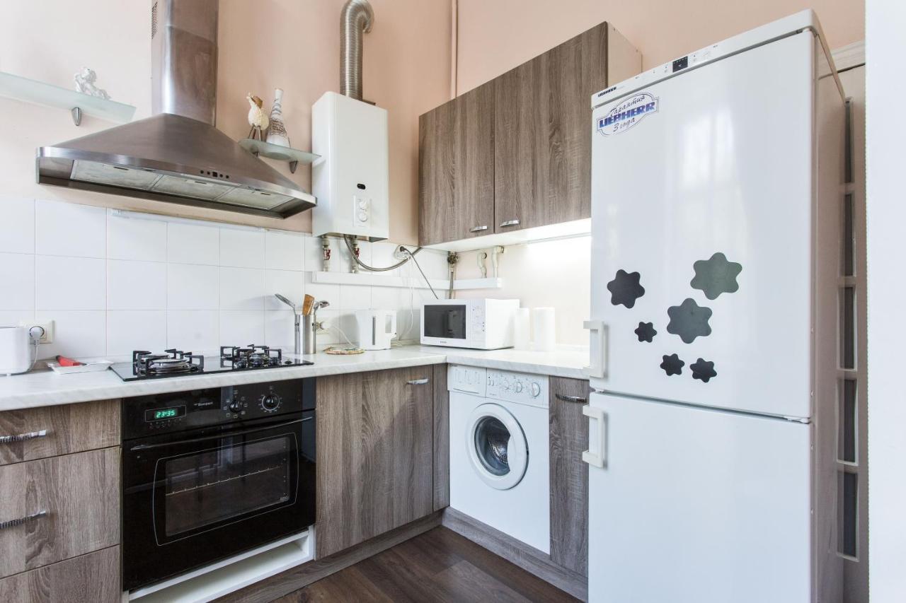 Apartments Opposite Shevchenko Park Odessa Zewnętrze zdjęcie