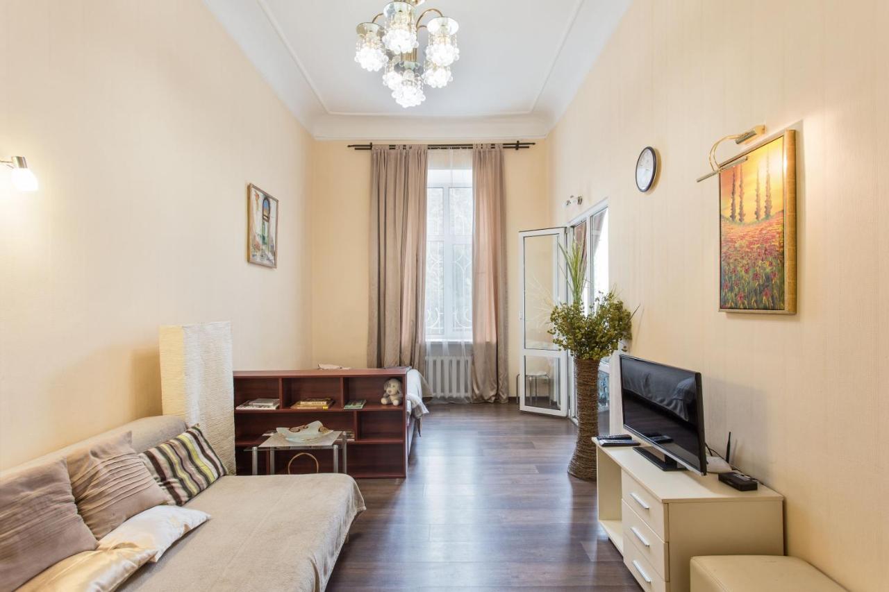 Apartments Opposite Shevchenko Park Odessa Zewnętrze zdjęcie